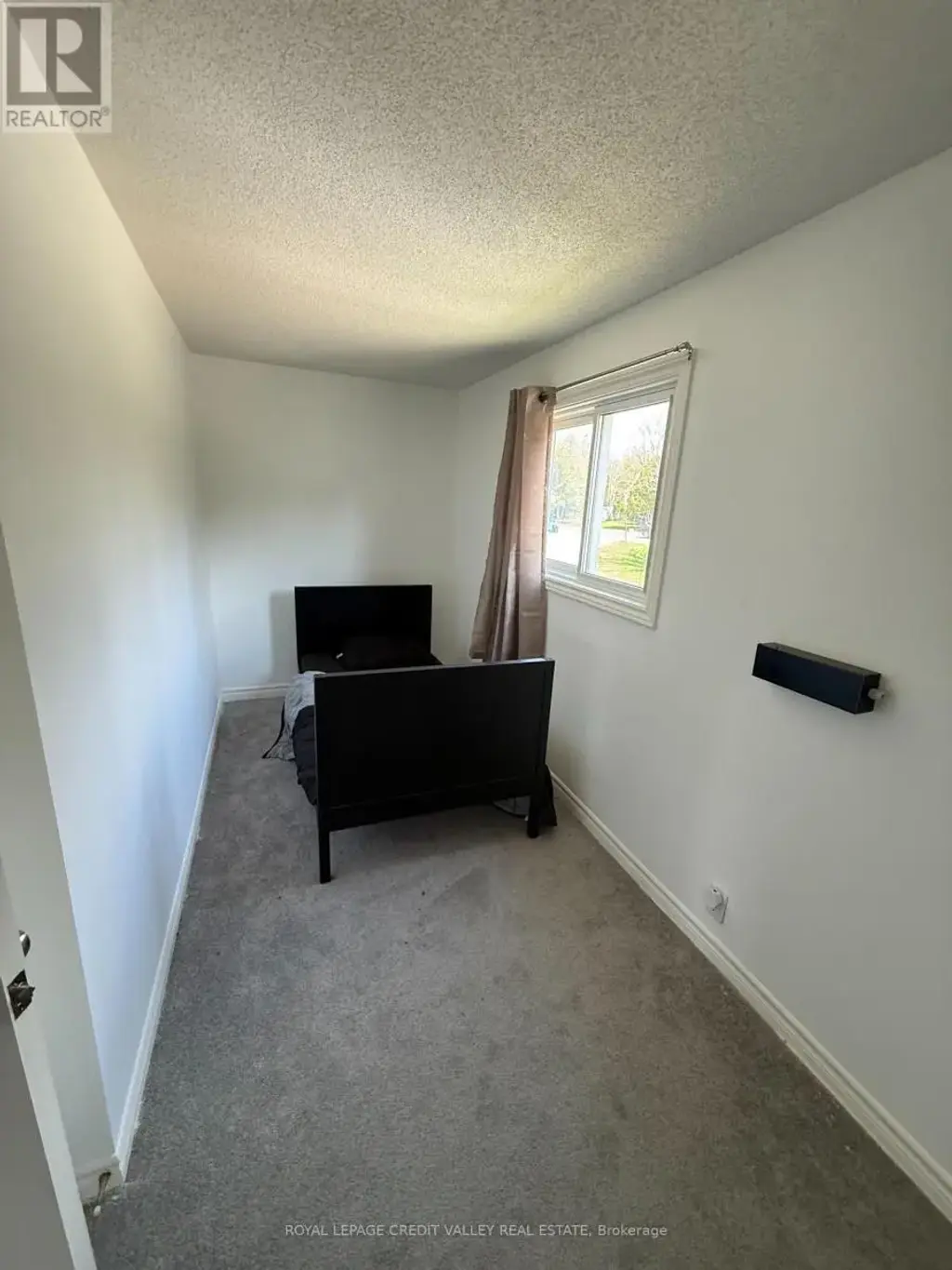 308399 Hockley Road, Mono